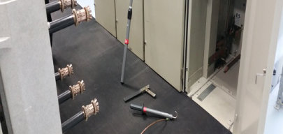 Bus bar in dismantled position